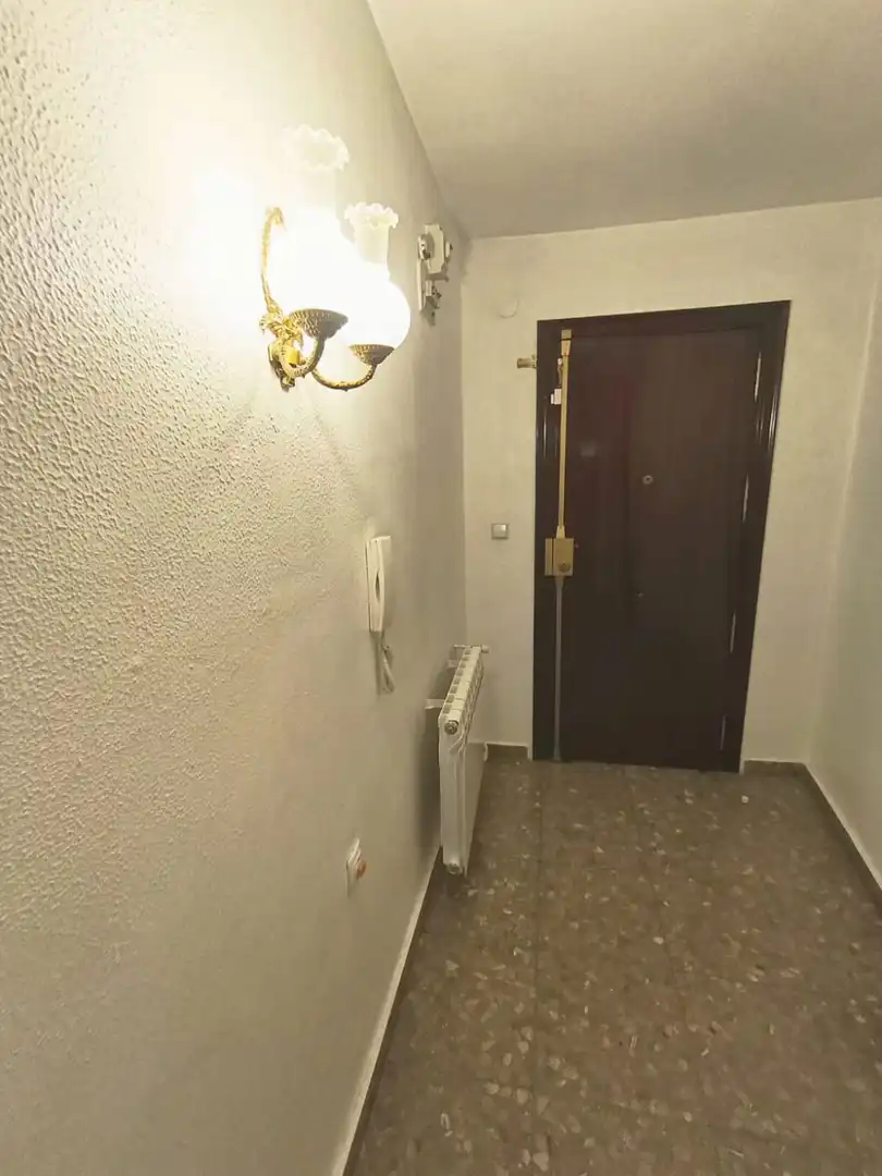 Piso en venta en Jaén con Aire acondicionado, Calefacción y Terraza