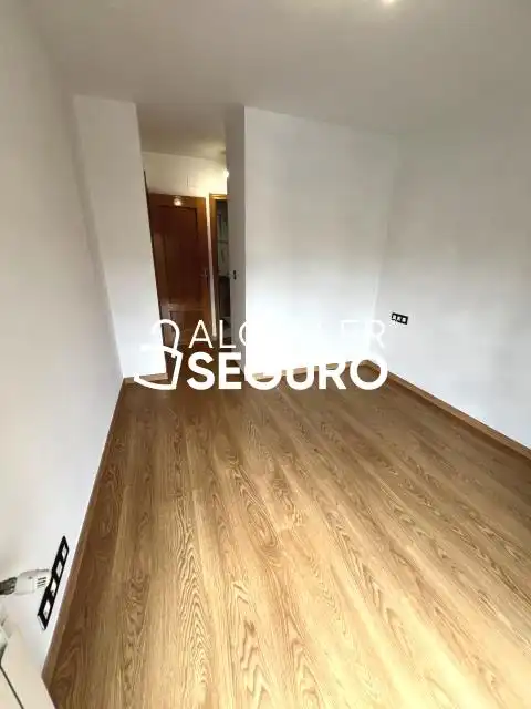 Habitación de Piso de alquiler en Valdemoro con Aire acondicionado, Calefacción y Terraza