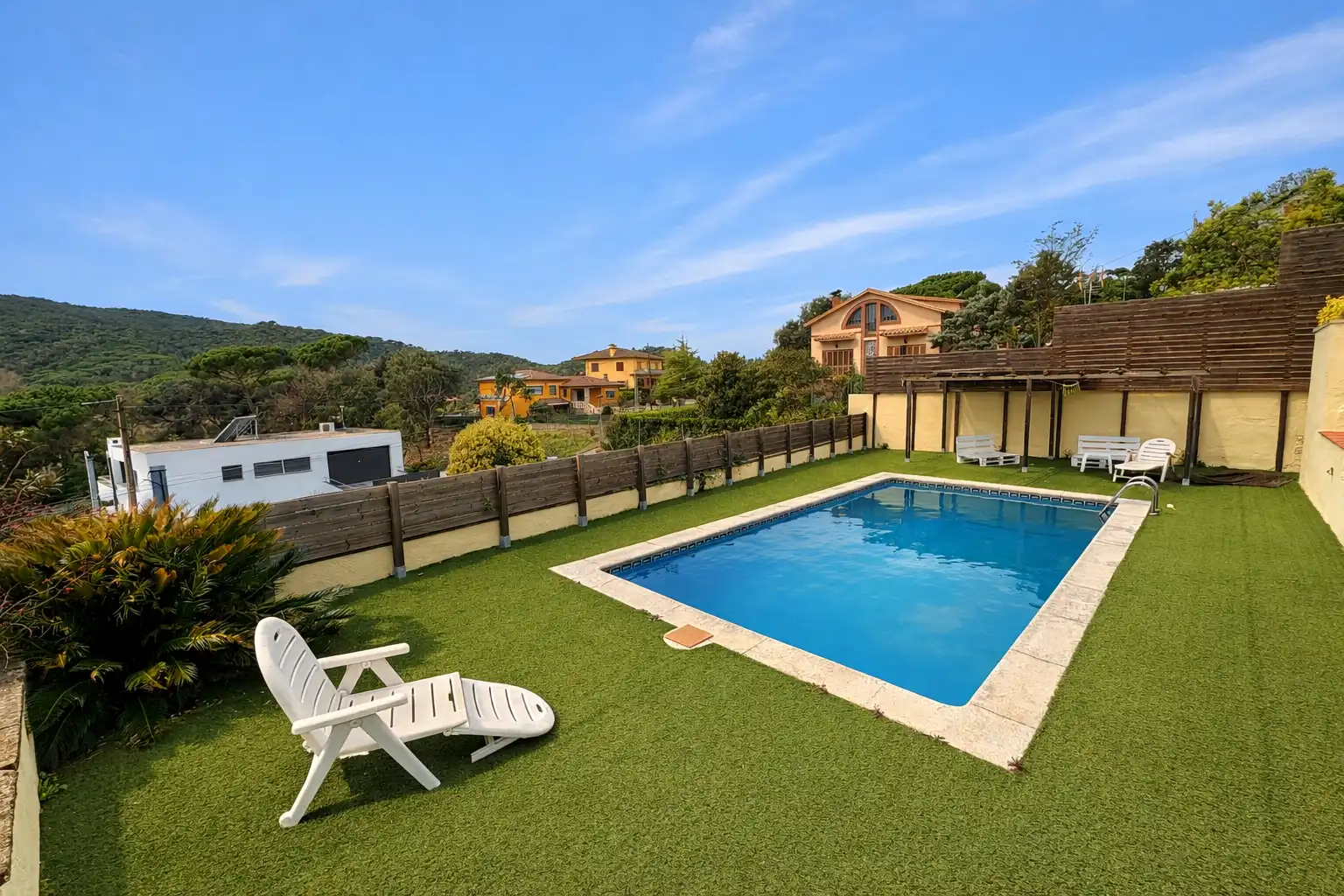 Piscina de Casa o xalet en venda en Vallgorguina amb Aire condicionat, Calefacció i Jardí privat