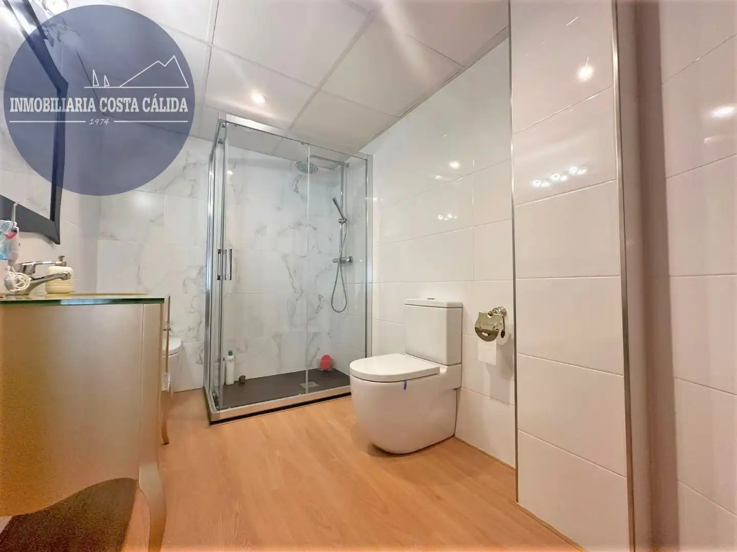 Baño de Casa adosada en venta en Águilas con Aire acondicionado, Calefacción y Jardín privado