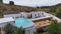 Vista exterior de Casa o xalet en venda en Llíria amb Jardí privat, Terrassa i Traster
