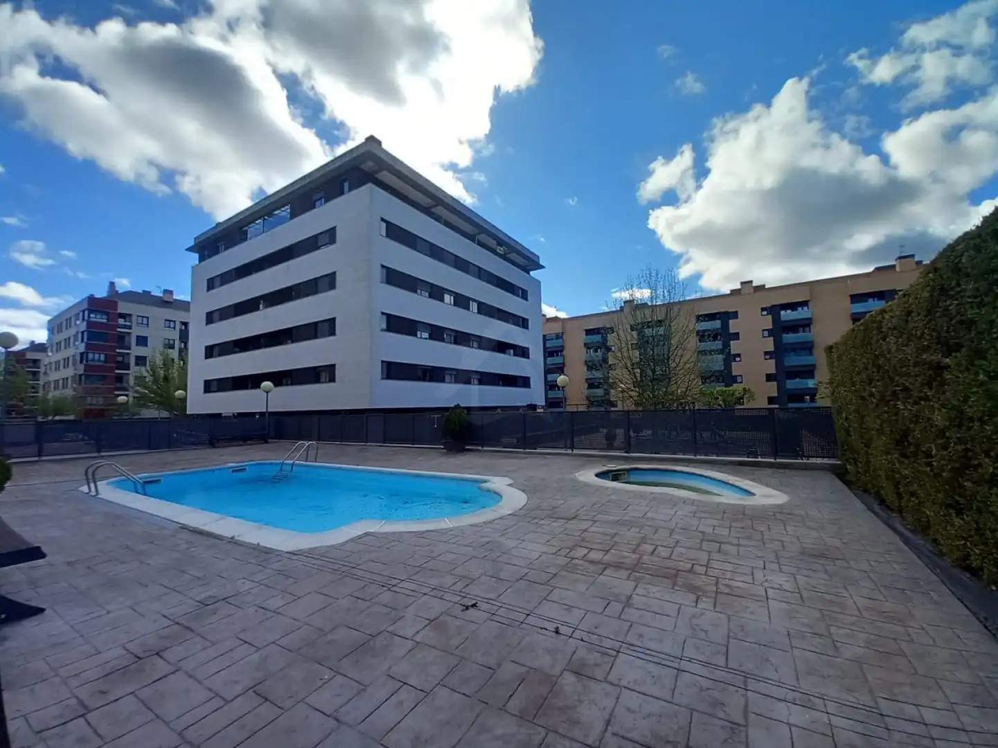 Flat for sale in Logroño - CL AUSTRIA, Portillejo - Valdegastea