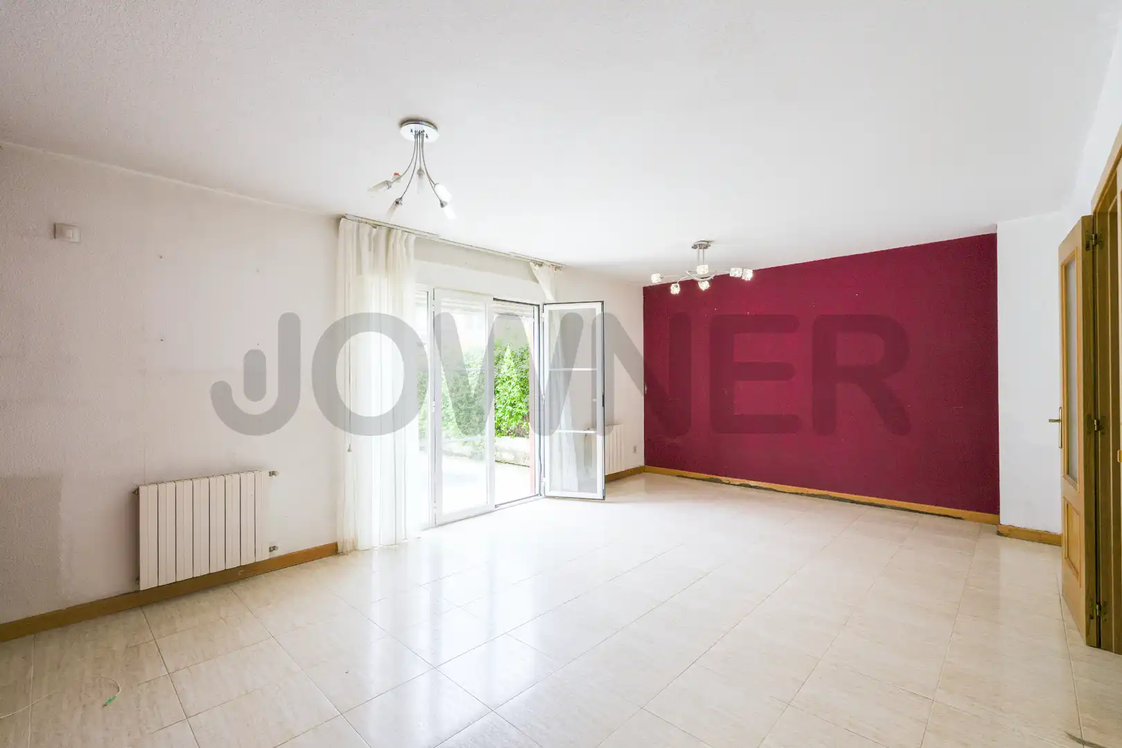 Living room of Houses for sale in Paracuellos de Jarama  with Heating, Private garden and Storage room