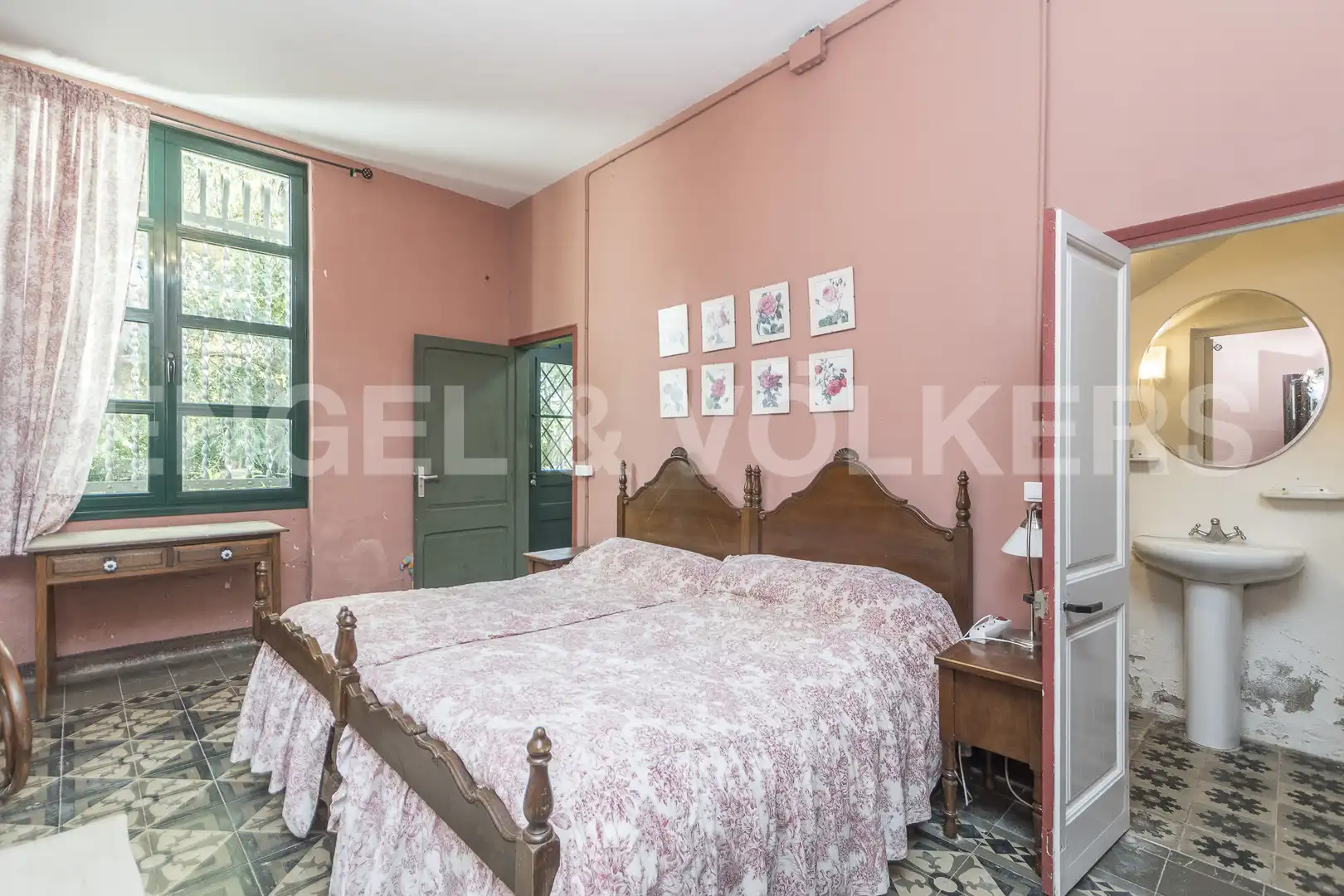 Habitación de Finca rústica en venta en Sant Cebrià de Vallalta con Calefacción, Jardín privado y Terraza
