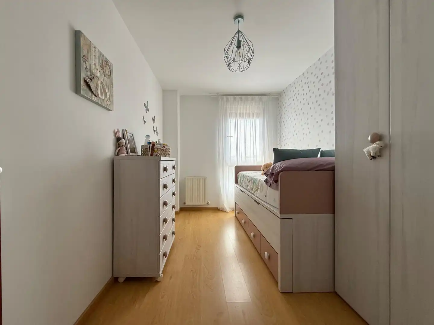 Bedroom of Flat for sale in Tudela  with Air Conditioner, Heating and Parquet flooring