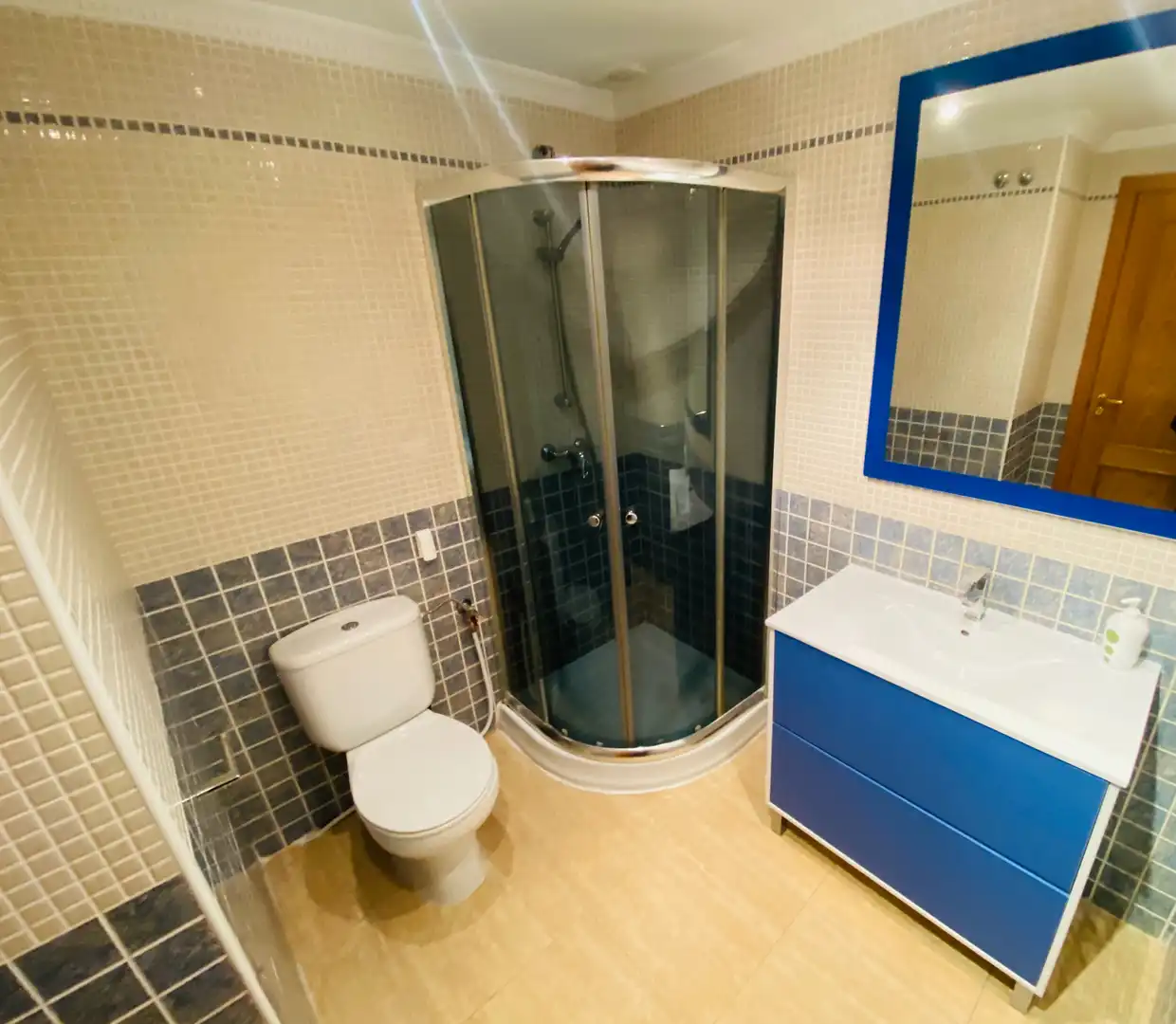 Baño de Casa adosada en venta en Navalcarnero con Aire acondicionado, Calefacción y Jardín privado