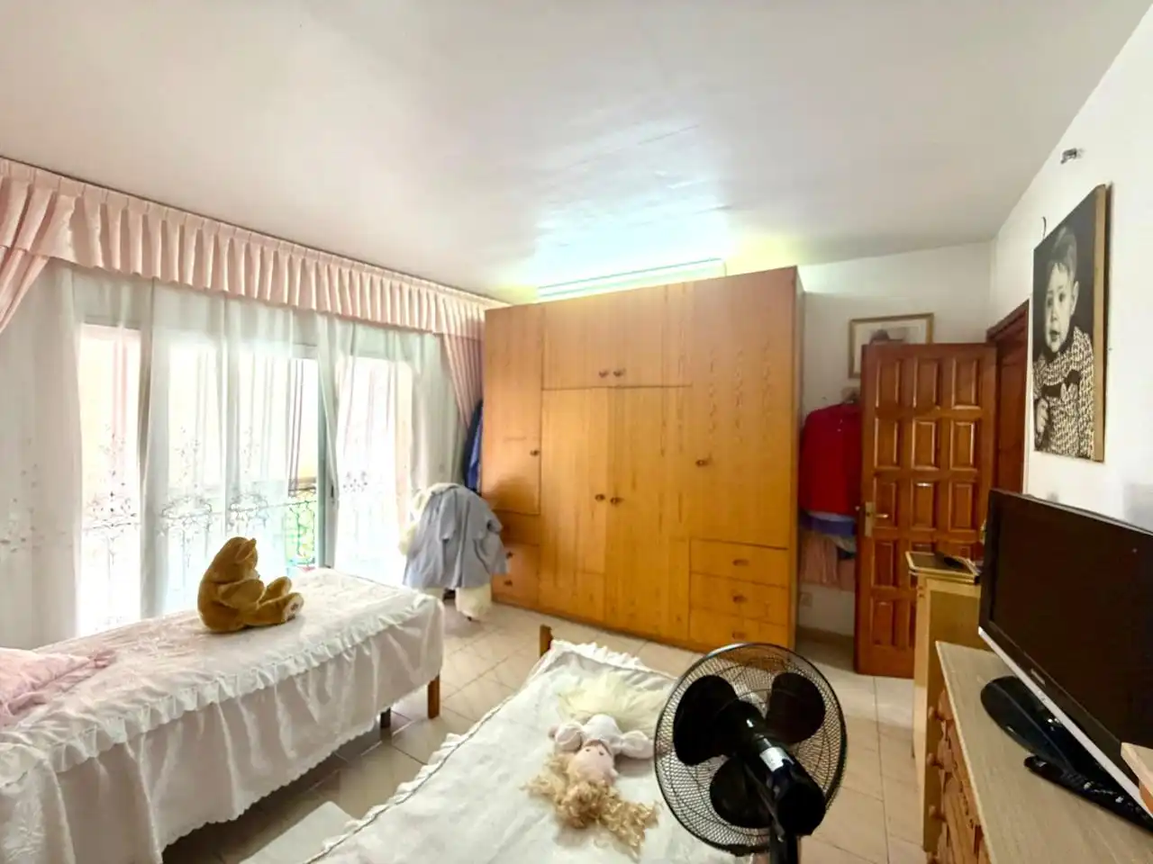 Bedroom of Flat for sale in Mataró  with Air Conditioner, Terrace and Furnished