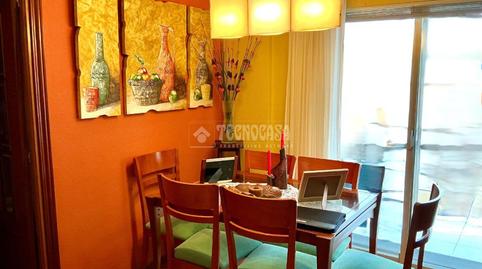 Foto 2 de Piso en venta en Reyes, Madrid