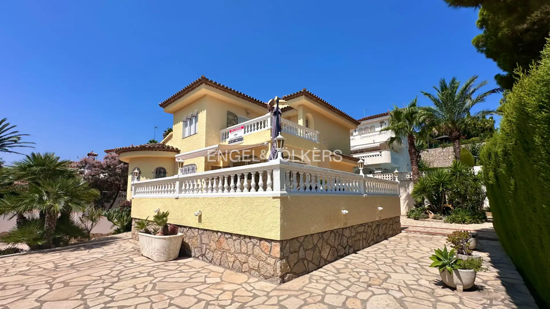 Vista exterior de Casa o chalet en venta en Mont-roig del Camp con Aire acondicionado, Calefacción y Jardín privado
