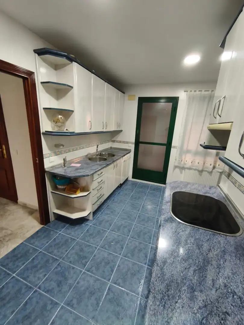 Cocina de Piso en venta en Cáceres con Aire acondicionado, Calefacción y Terraza