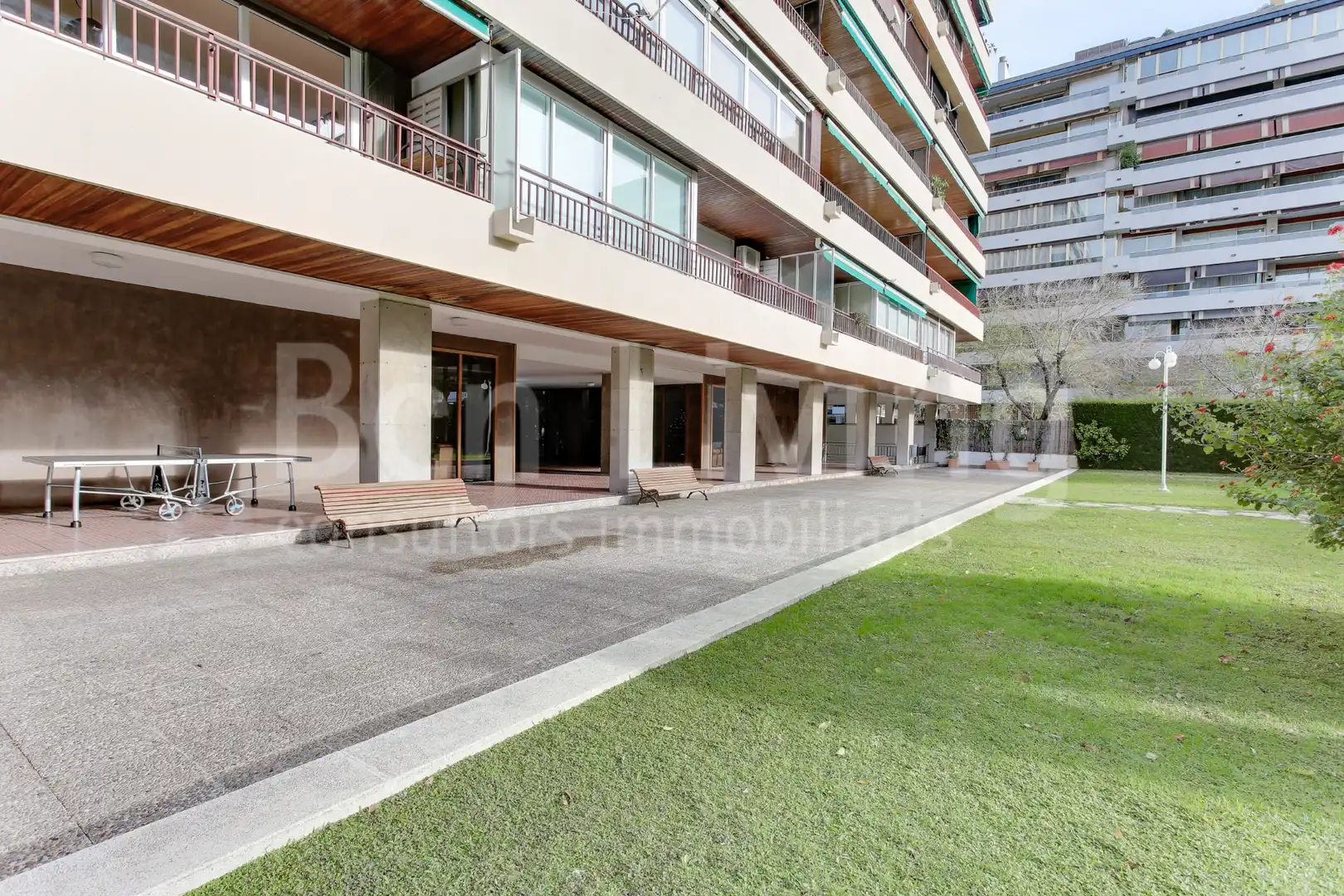 Flat for rent in Carrer de Josep Irla i Bosch, 6, Barri de les Corts