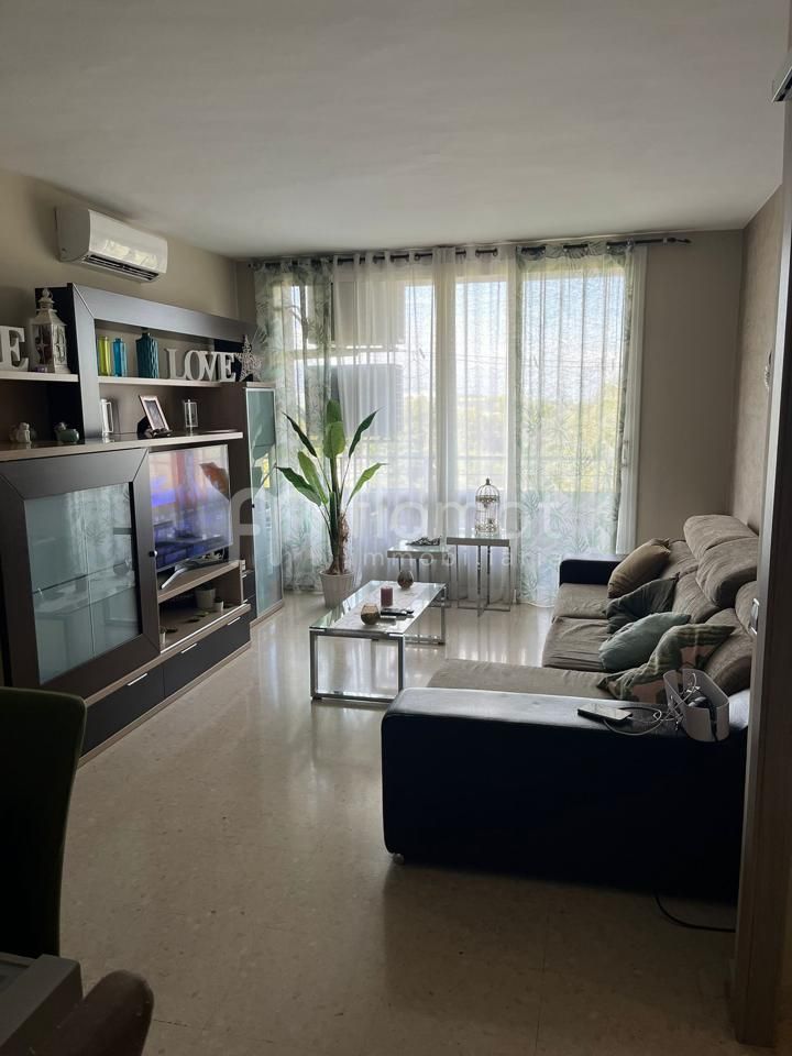 Piso en venta en De Santa Maria, La Romànica, Barberà del Vallès