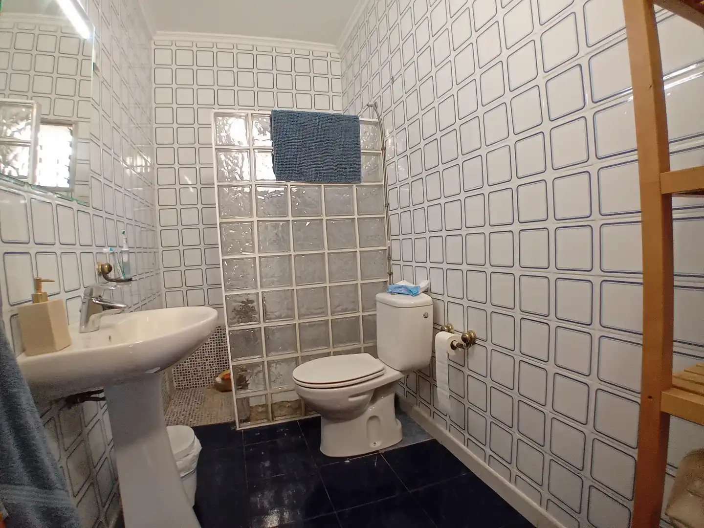 Baño de Casa o chalet en venta en Godelleta con Jardín privado, Terraza y Piscina