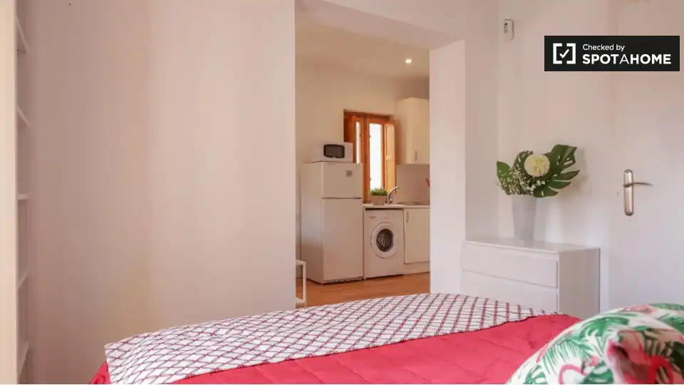 Flat with terrace to rent in Latina, imagen 16