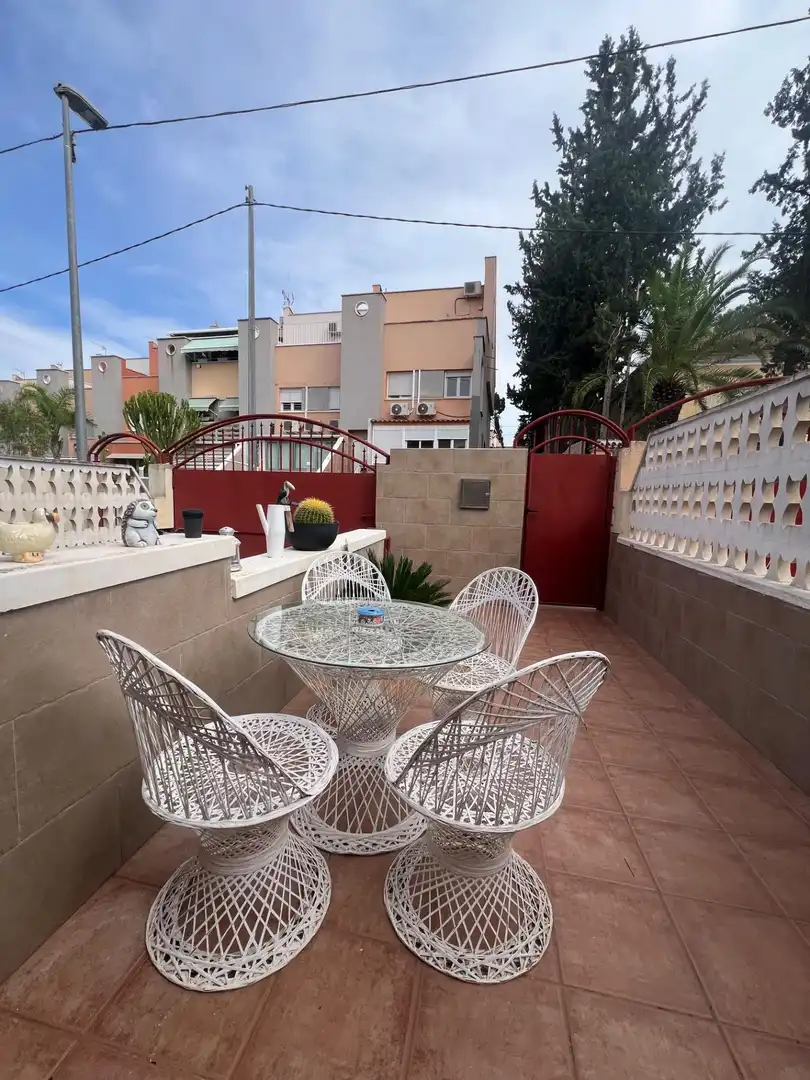 Terraza de Casa adosada en venta en Pedanías Este