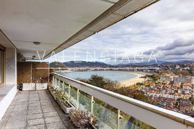 Piso en Venta en Marbil Bidea, 18 en Antiguo