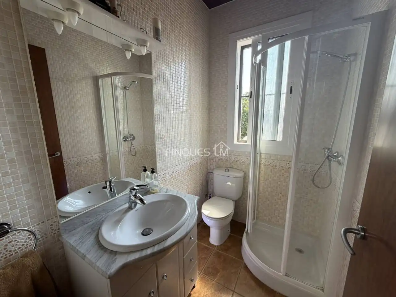Badezimmer von Haus oder Chalet zum Verkauf in Tordera mit Heizung, Privatgarten und Terrasse