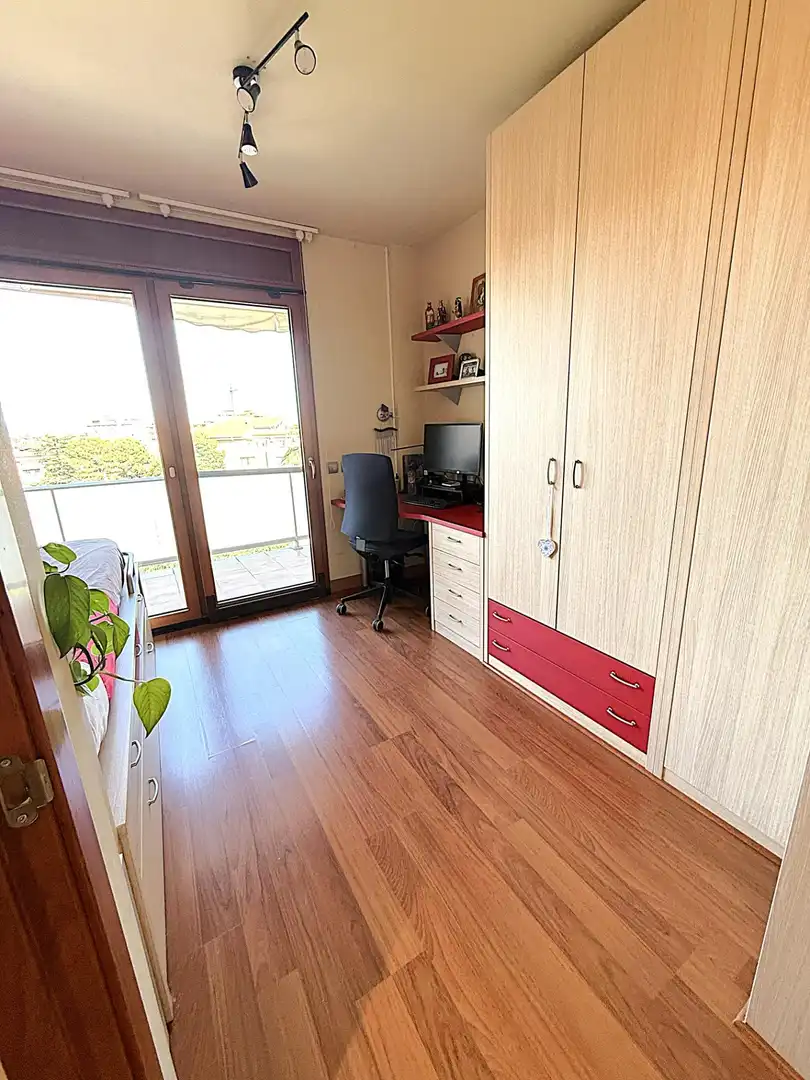 Attic for sale in Valls  with Air Conditioner, Heating and Private garden