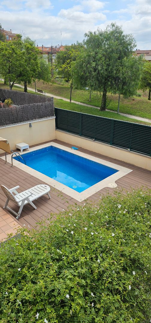 Piscina de Casa o xalet en venda en Sant Feliu de Llobregat amb Aire condicionat, Calefacció i Jardí privat