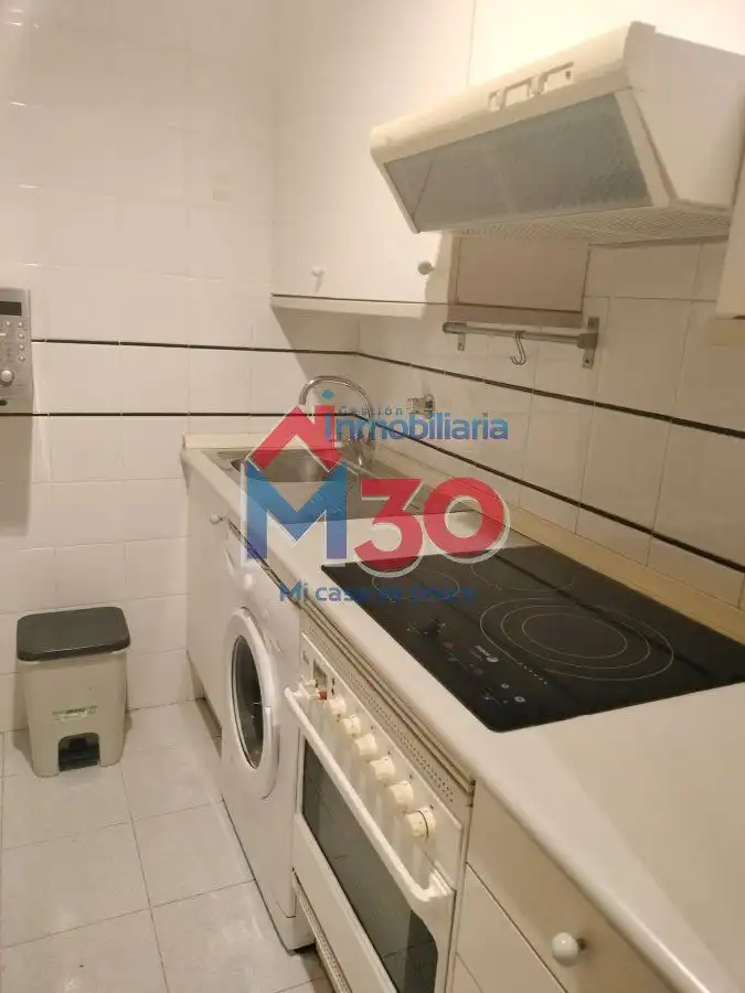 Cuina de Apartament en venda en Miranda de Ebro amb Calefacció i Traster