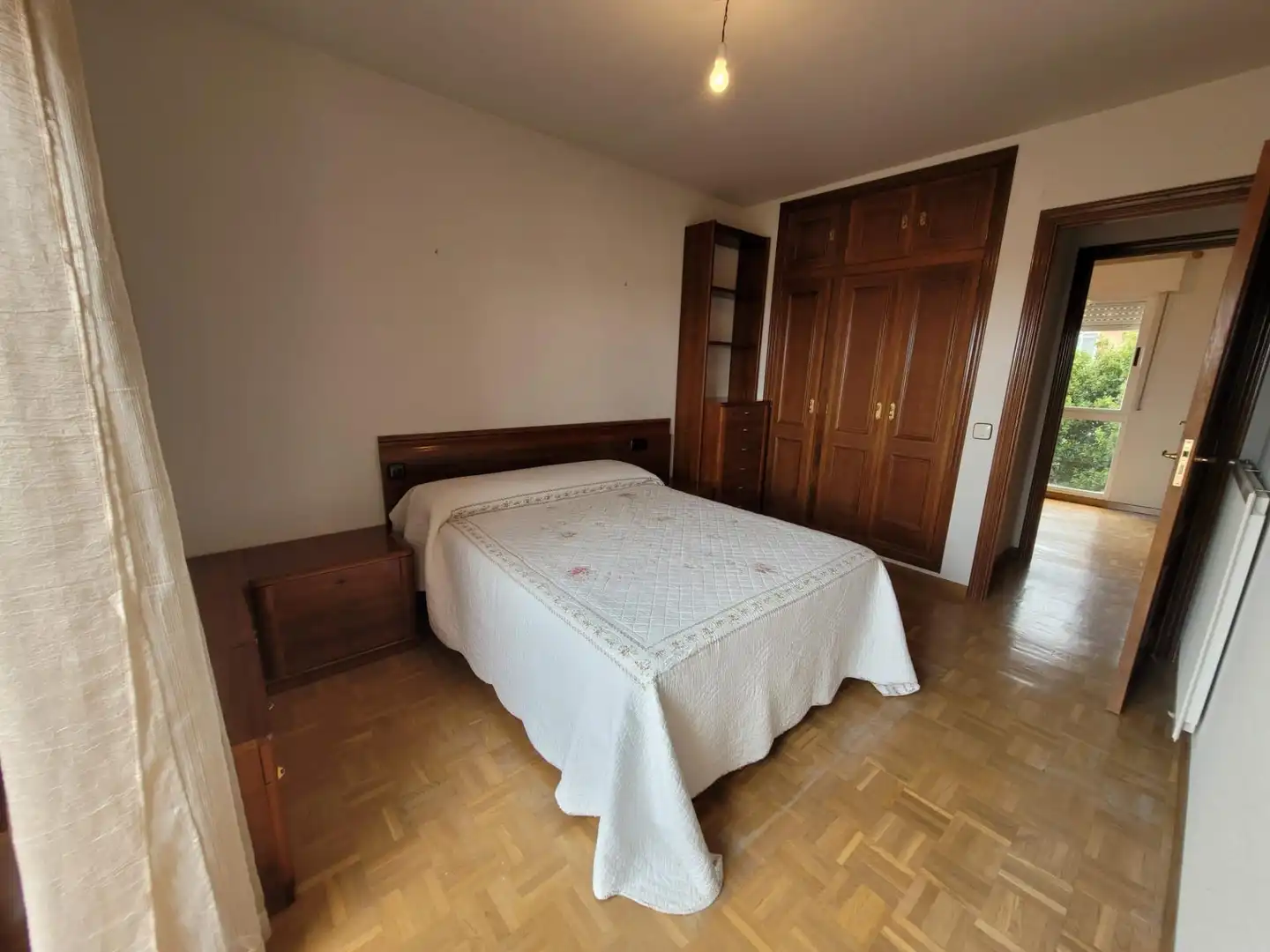 Dormitori de Casa adosada en venda en Carrascal de Barregas amb Calefacció, Jardí privat i Parquet
