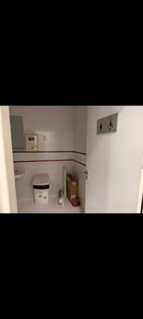 Baño de Local en venta en Málaga