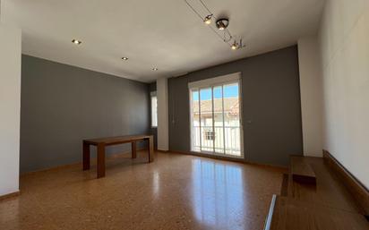 Wohnzimmer von Wohnung miete in Piles mit Abstellraum