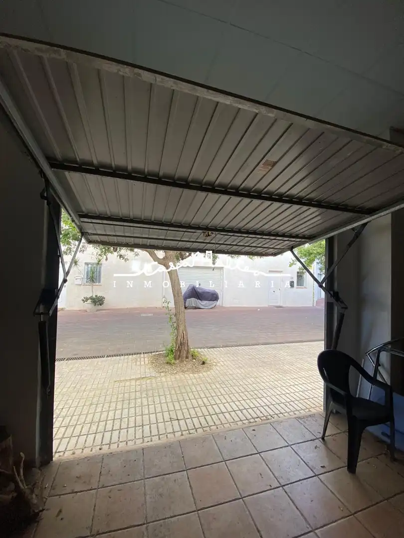 Locale commerciale in affitto a Altea ciudad