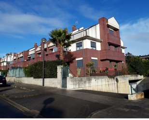 Vista exterior de Apartament en venda en Miengo amb Terrassa i Piscina