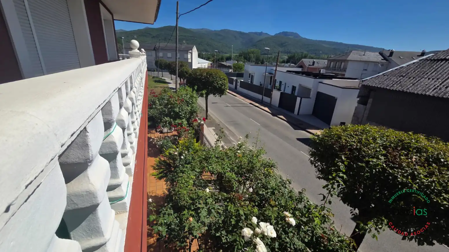 Exterior view of Houses for sale in Ponferrada  with Heating, Private garden and Terrace