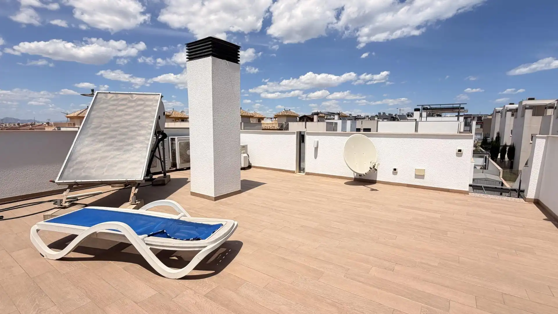 Terrace of Houses for sale in Torrevieja  with Air Conditioner, Private garden and Terrace