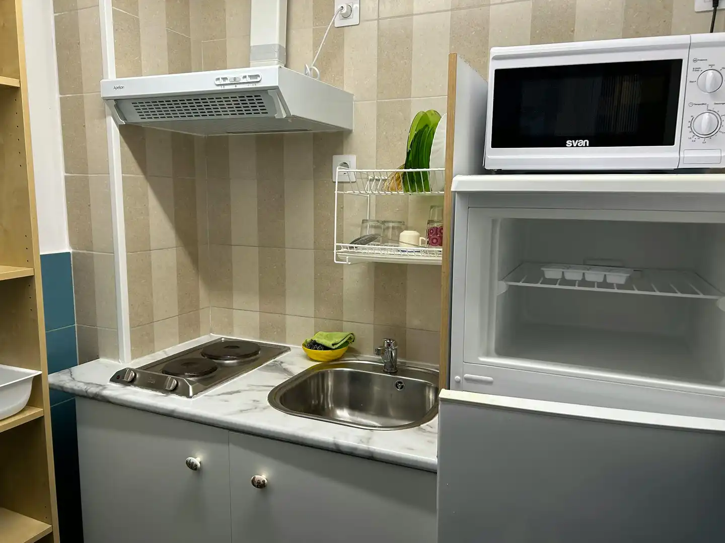 Kitchen of Flat for rent in Barcelona  with Air Conditioner, Heating and Washing machine