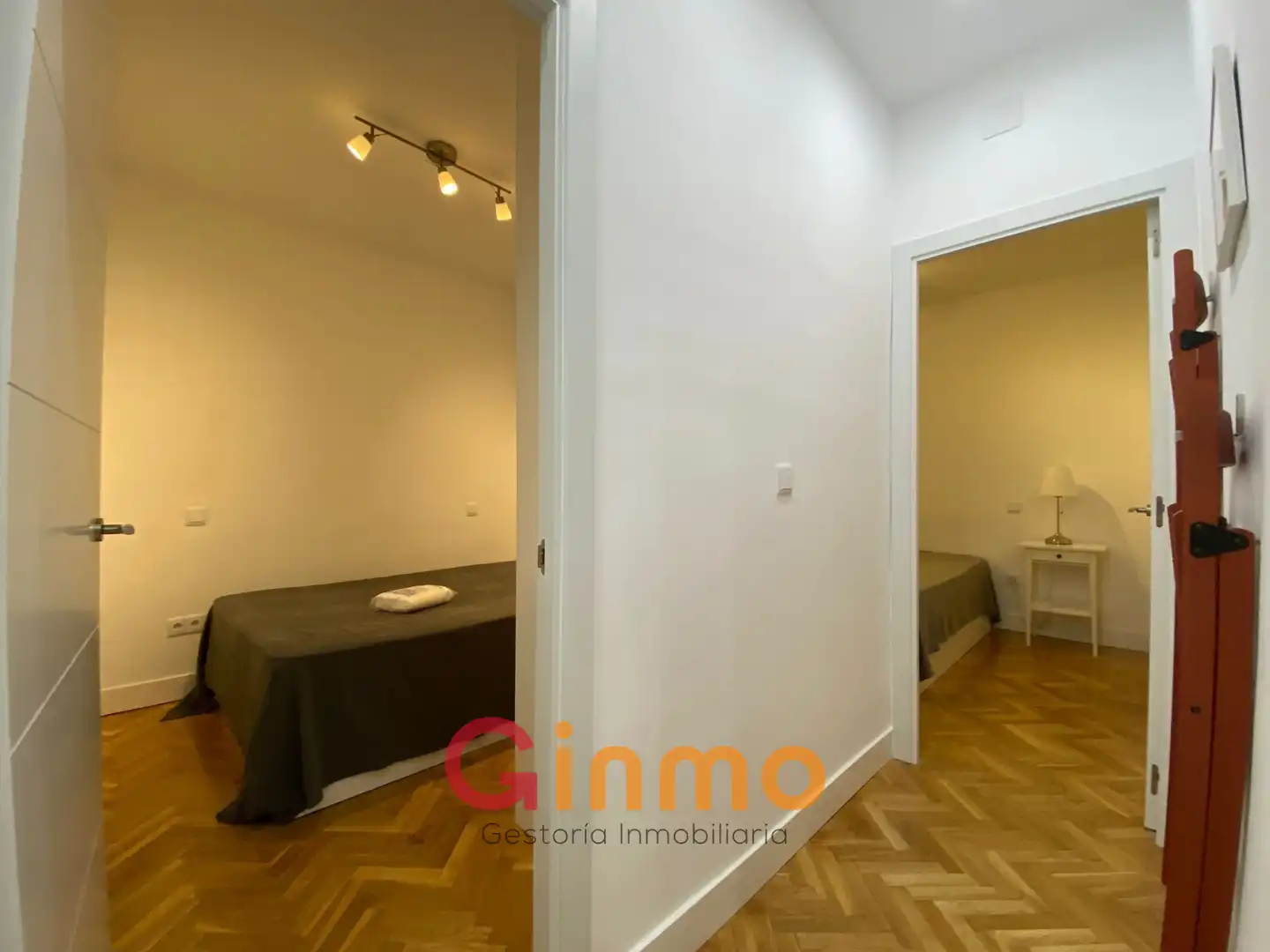 Schlafzimmer von Wohnung zur Miete in Madrid mit Klimaanlage, Möbliert und Ofen