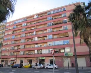 Exterior view of Loft for sale in  Valencia Capital  with Air Conditioner