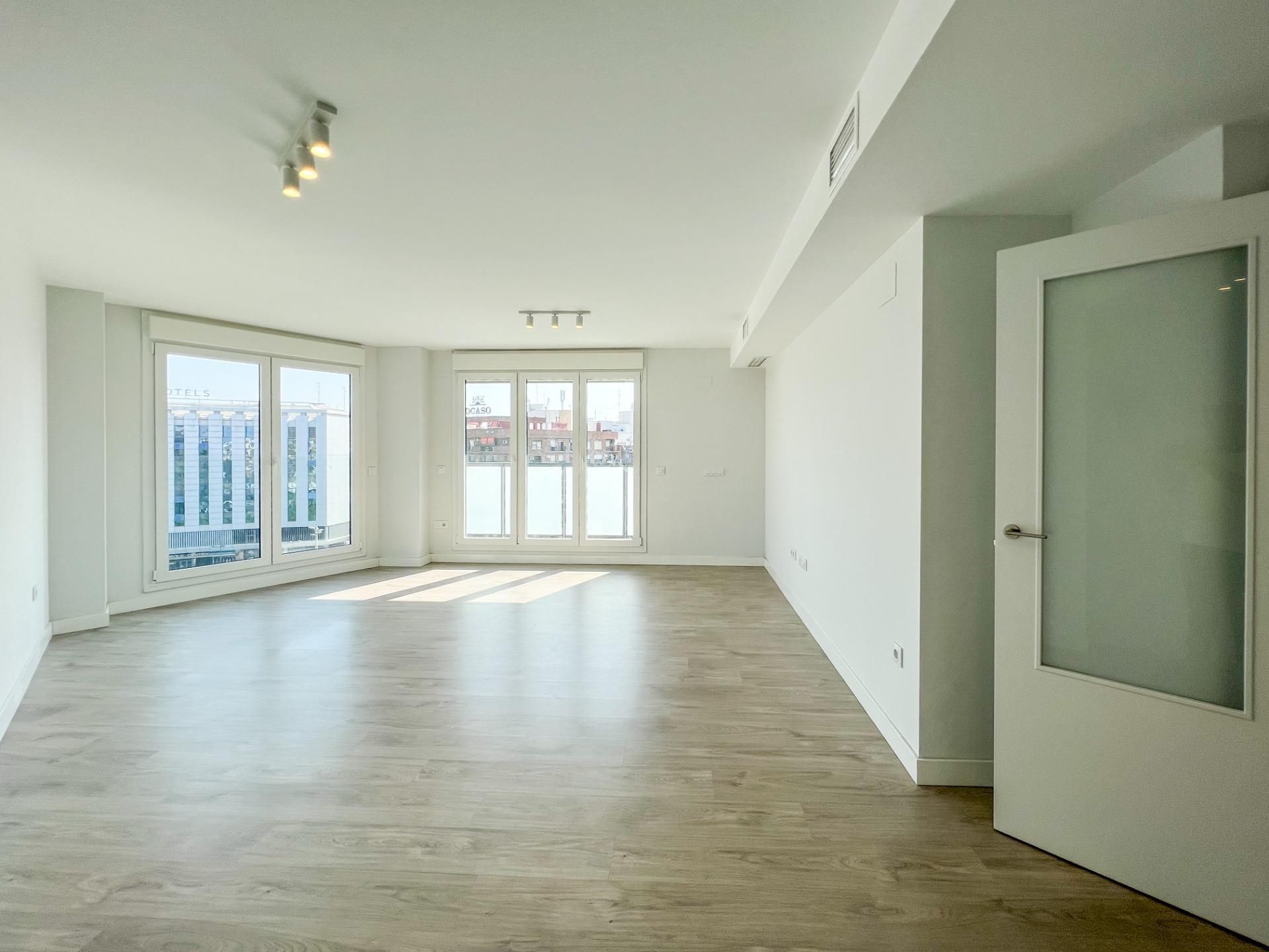 Sala d'estar de Pis de lloguer en  Valencia Capital amb Aire condicionat i Balcó