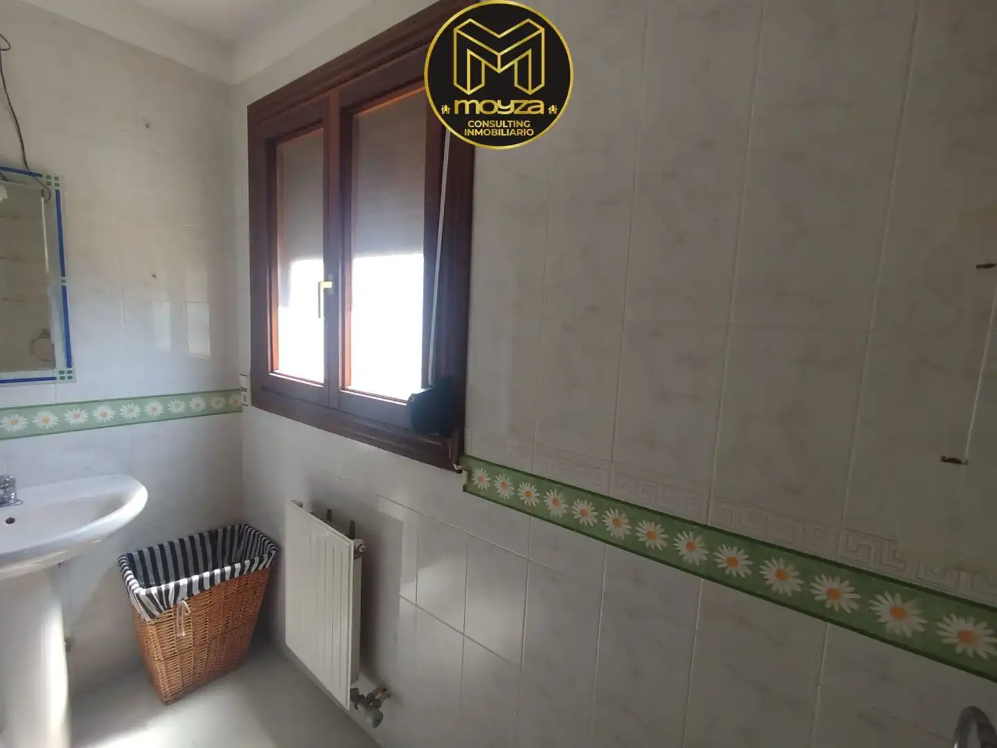 Baño de Casa o chalet en venta en Jaén con Aire acondicionado, Calefacción y Terraza