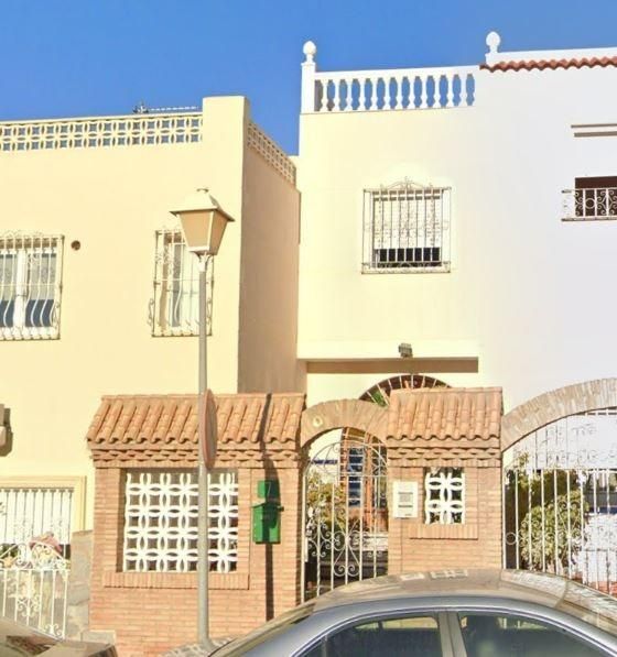 Exterior view of Flat for sale in  Almería Capital