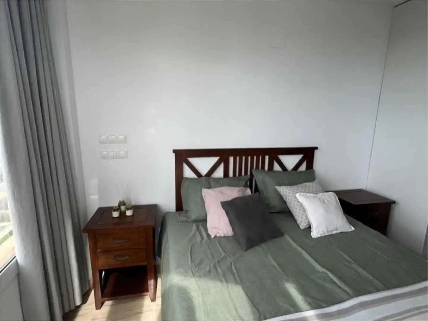 Bedroom of Attic for sale in Benidorm  with Air Conditioner, Swimming Pool and Balcony