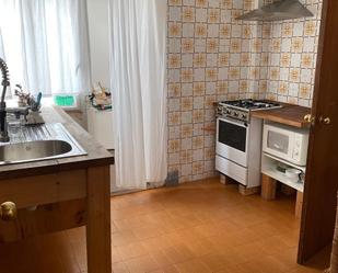 Kitchen of Flat to rent in  Sevilla Capital  with Air Conditioner, Terrace and Balcony