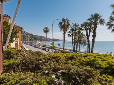 Piso con ascensor en venta en Paseo de Sancha 60