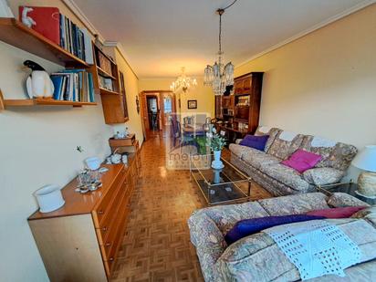 Living room of Flat for sale in Burgos Capital  with Storage room