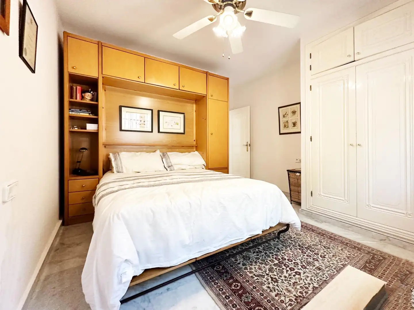 Habitación de Casa adosada en venta en Orihuela con Aire acondicionado, Terraza y Trastero