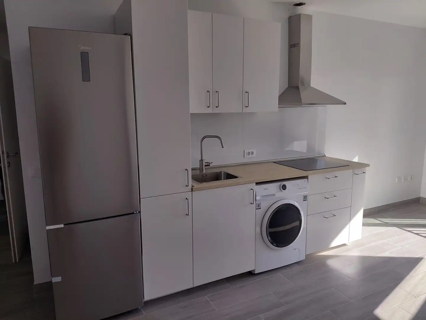 Küche von Wohnung zur Miete in Arico mit Ofen und Waschmaschine