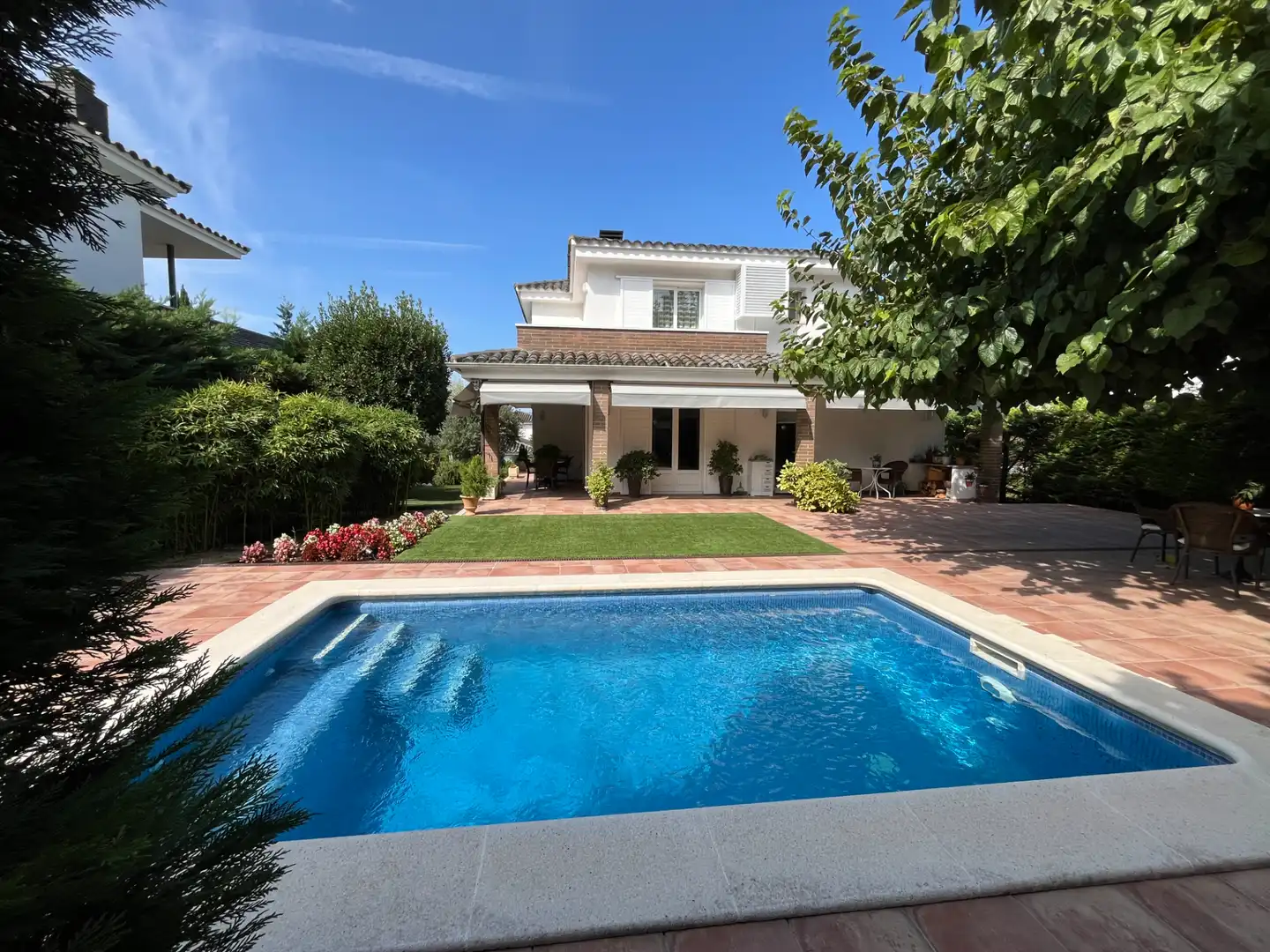 Garden of Houses for sale in Girona  with Air Conditioner, Heating and Private garden