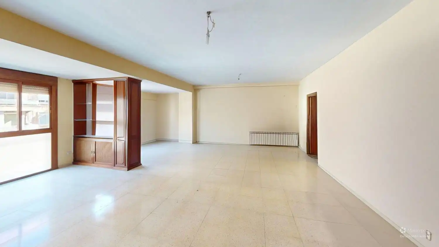 Piso en venta en Sevilla con Calefacción, Terraza y Trastero