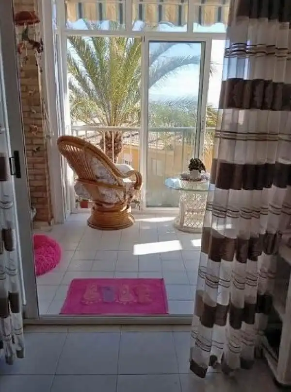 Piso con balcón en venta en El Altet, imagen 3