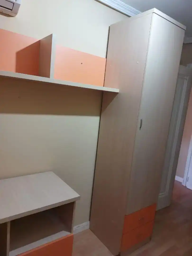 Dormitori de Pis en venda en Torrejón el Rubio amb Aire condicionat, Parquet i Moblat