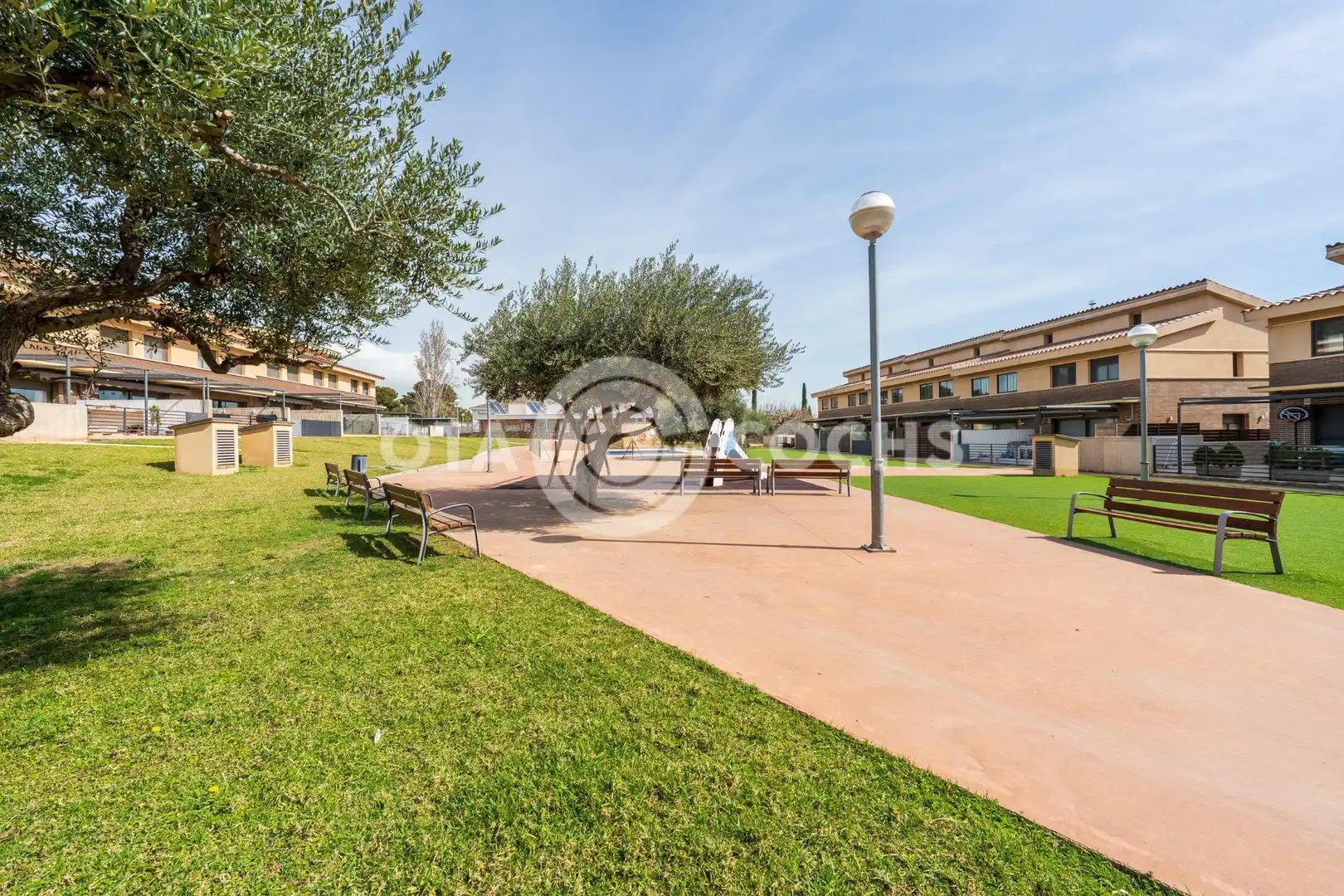 Vista exterior de Casa o chalet en venta en Montbrió del Camp con Aire acondicionado, Jardín privado y Piscina comunitaria