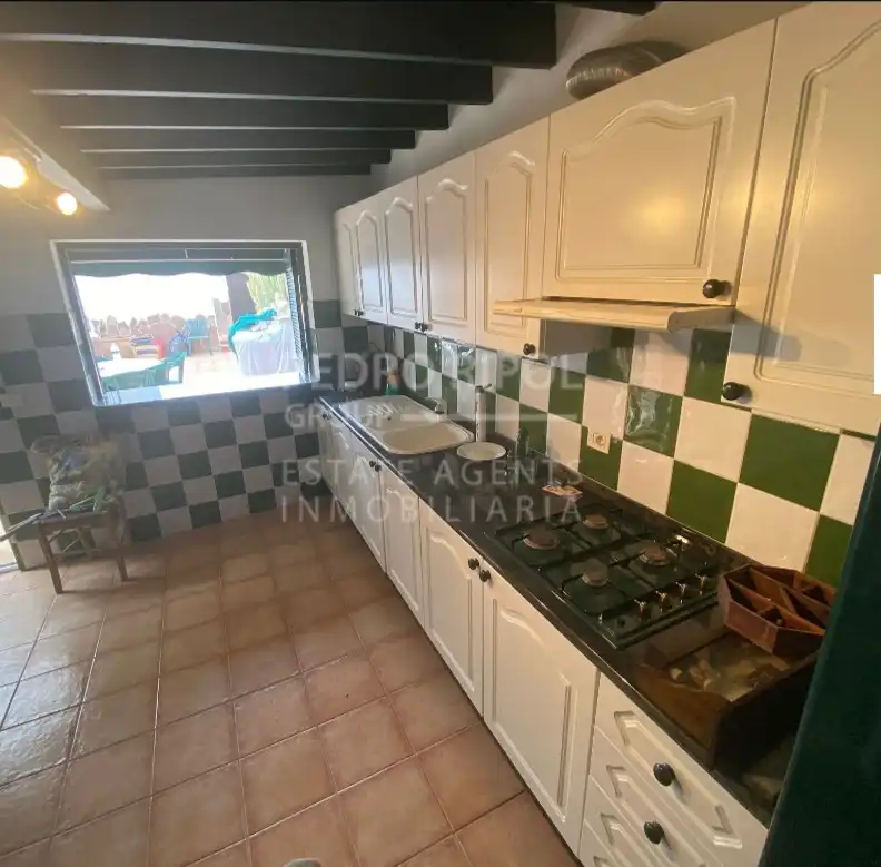 Cocina de Casa o chalet en venta en Arona con Jardín privado, Terraza y Horno
