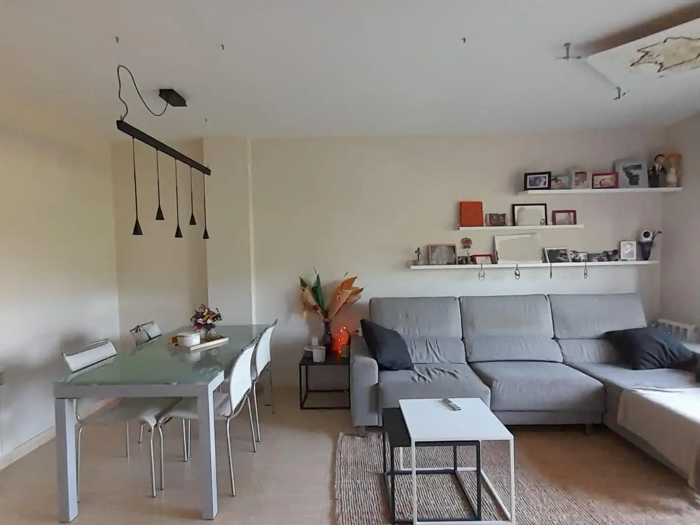Sala de estar de Piso en venta en Arenys de Munt con Aire acondicionado, Calefacción y Terraza